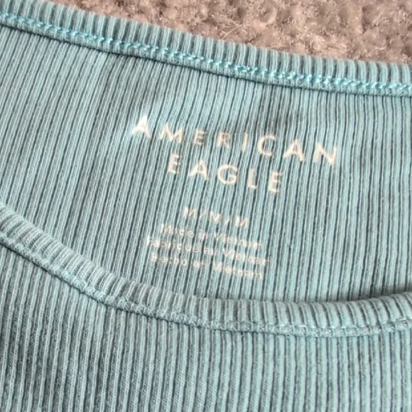 American Eagle Blue Ribbed Tee - Picture 2 of 3